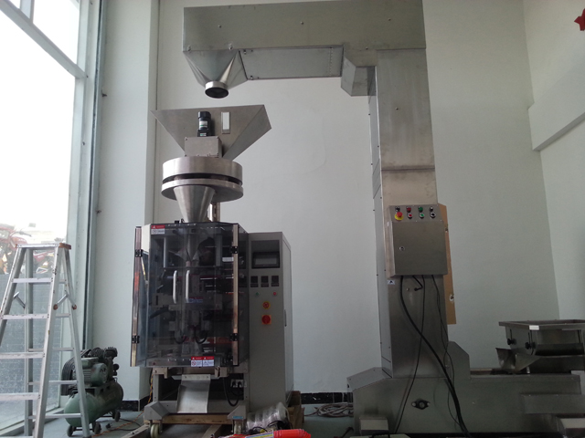 A WHOLE set of packaging machinery.jpg