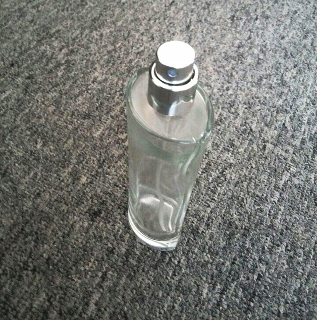 perfume bottles tightening samples.jpg