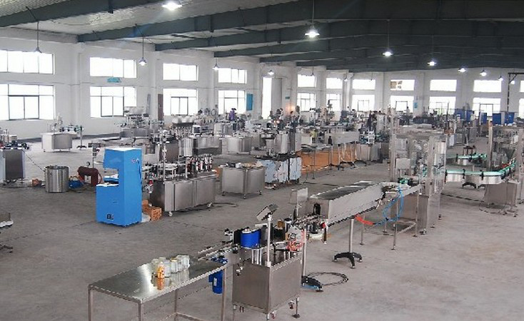 workshop for filling capping machine.jpg